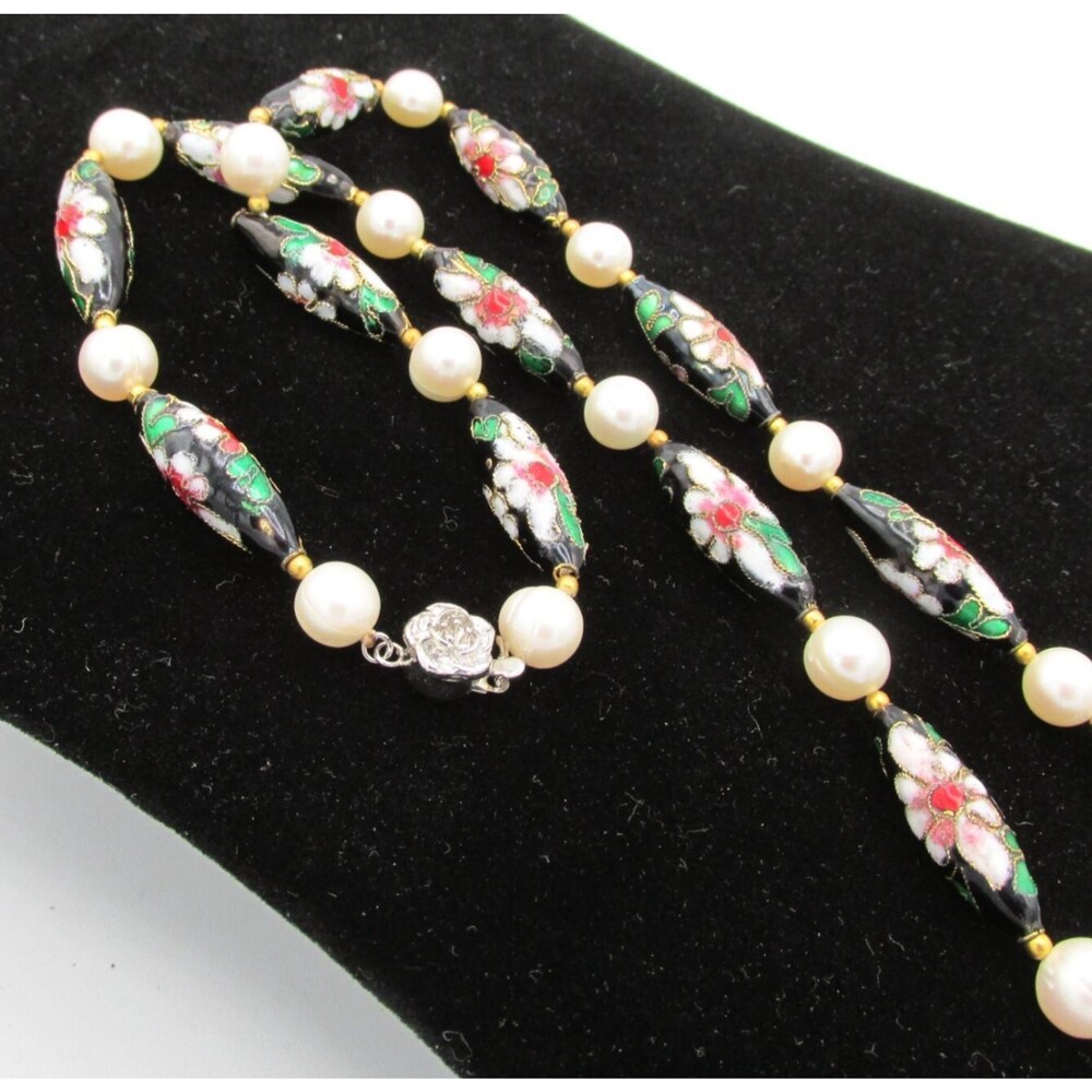 Cloisonné Necklace Pearls Goldtone Beads 33 in long Gold Accents Glass Beads
